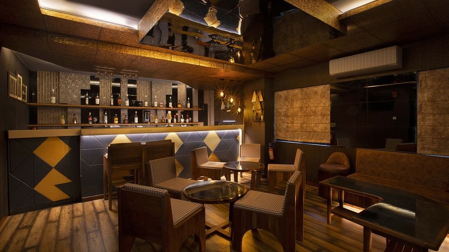 Coral Reef - Bar.jpeg