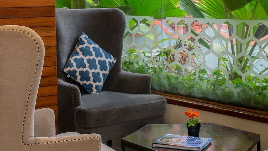 Coral Reef - Sitting Area.jpeg