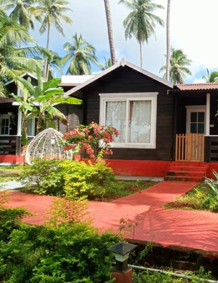 Deluxe Suite Cottage with Sea View.jpg