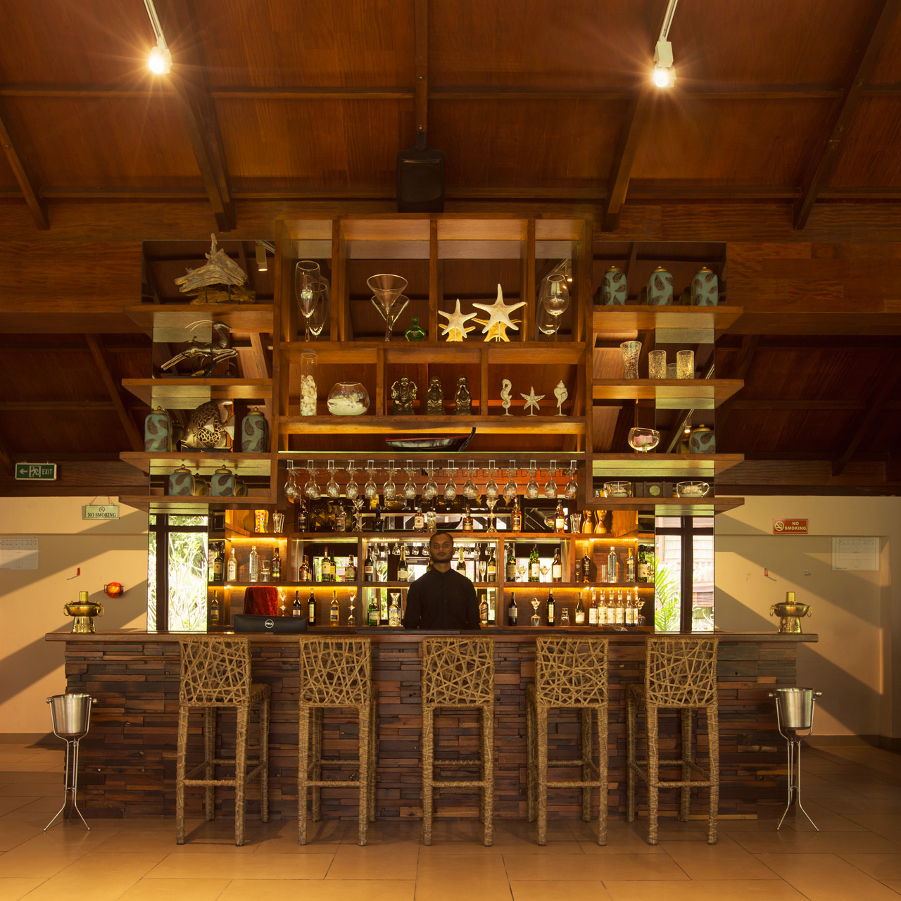 Dugong - Resto Bar Sea Shell Neil.jpg