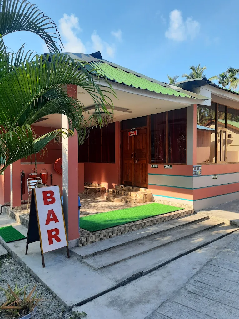 El Dorado Beach Resort   bar.webp
