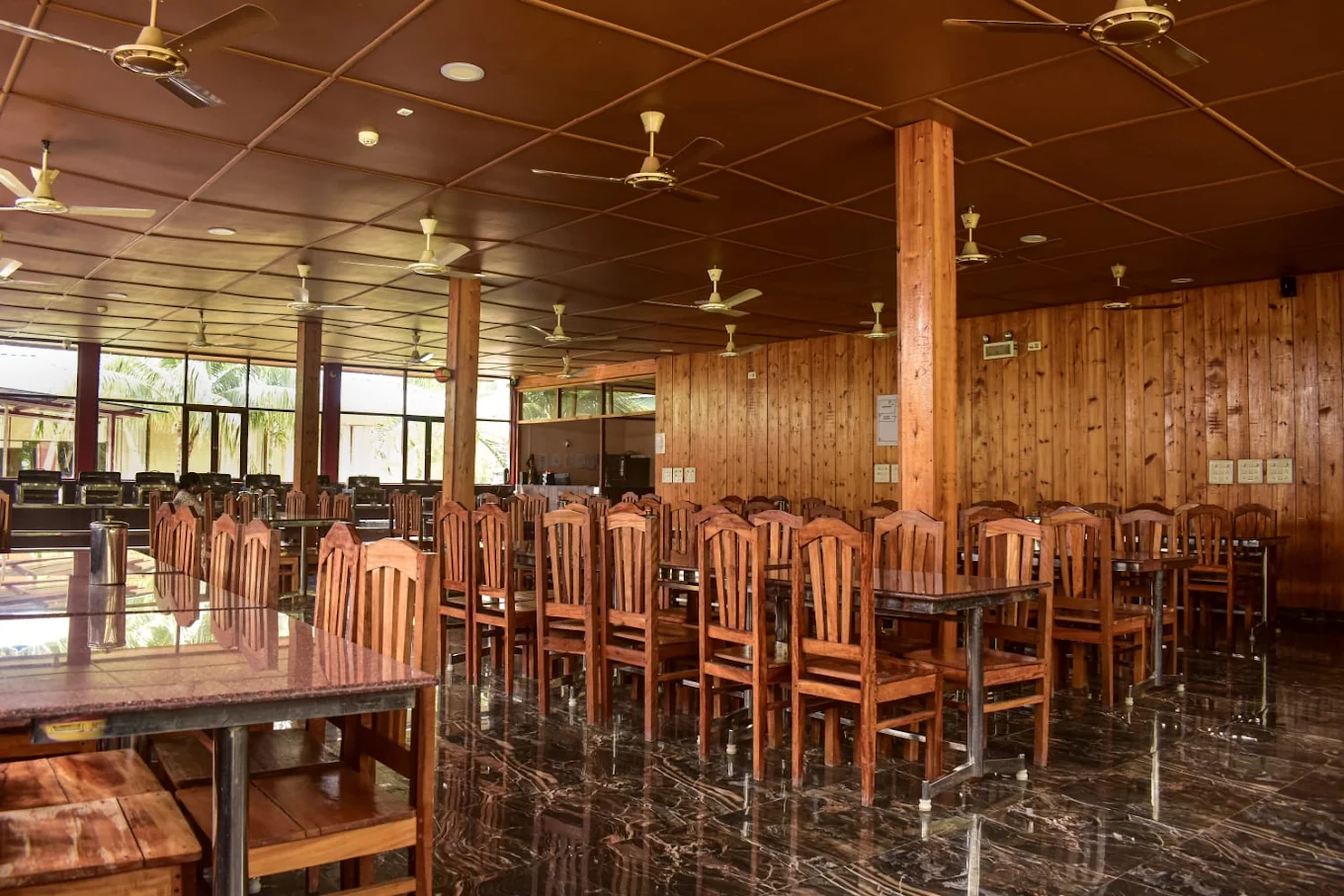 El Dorado Beach Resort dining .webp