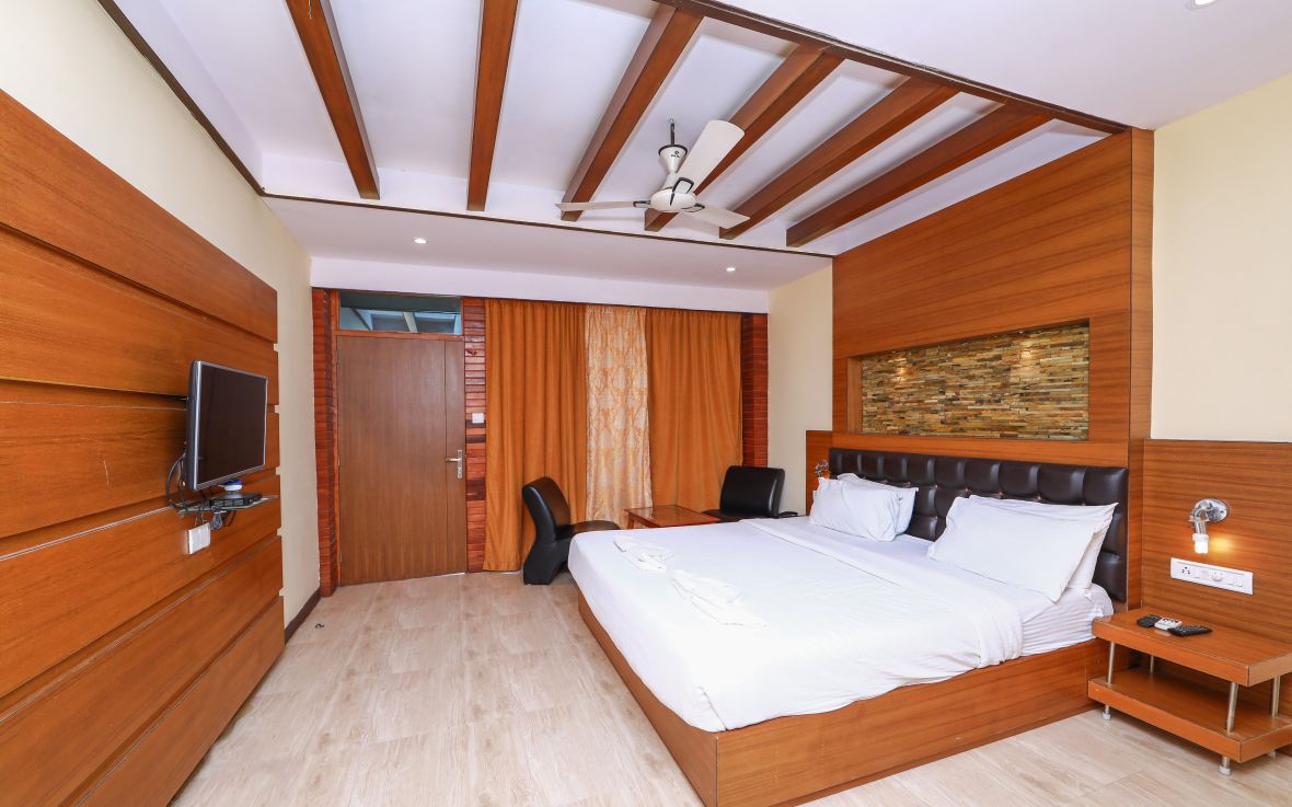 Pearl park - Deluxe-room-with-garden-view-1.jpg