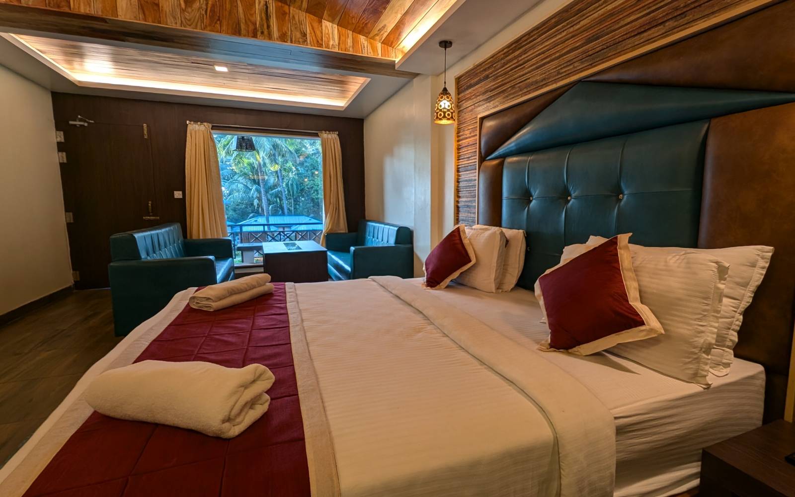 Pearl park - Executive Sea View Room.jpg