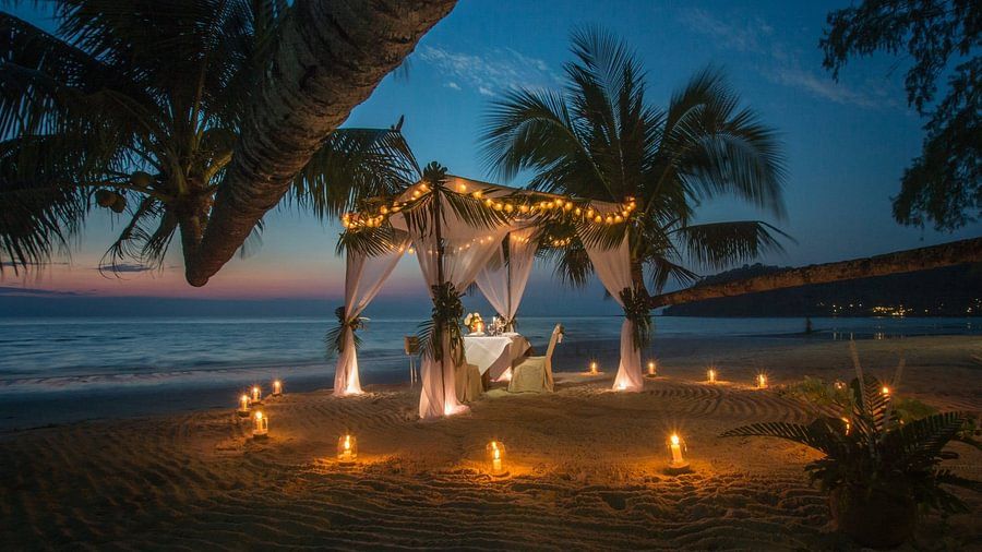 Private_Beach_jae1ro.jpeg