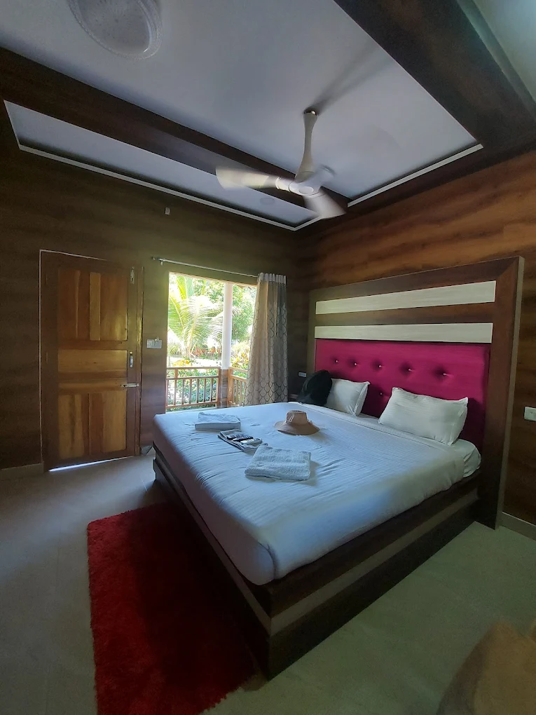 Sandy Ridge Resort rooms.webp