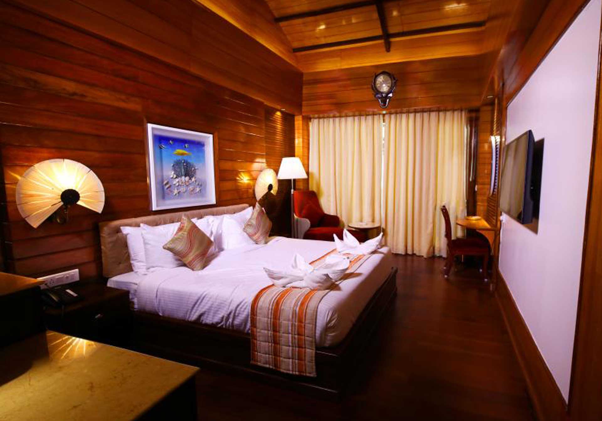 Sandyy Waves - Superior Room.jpg