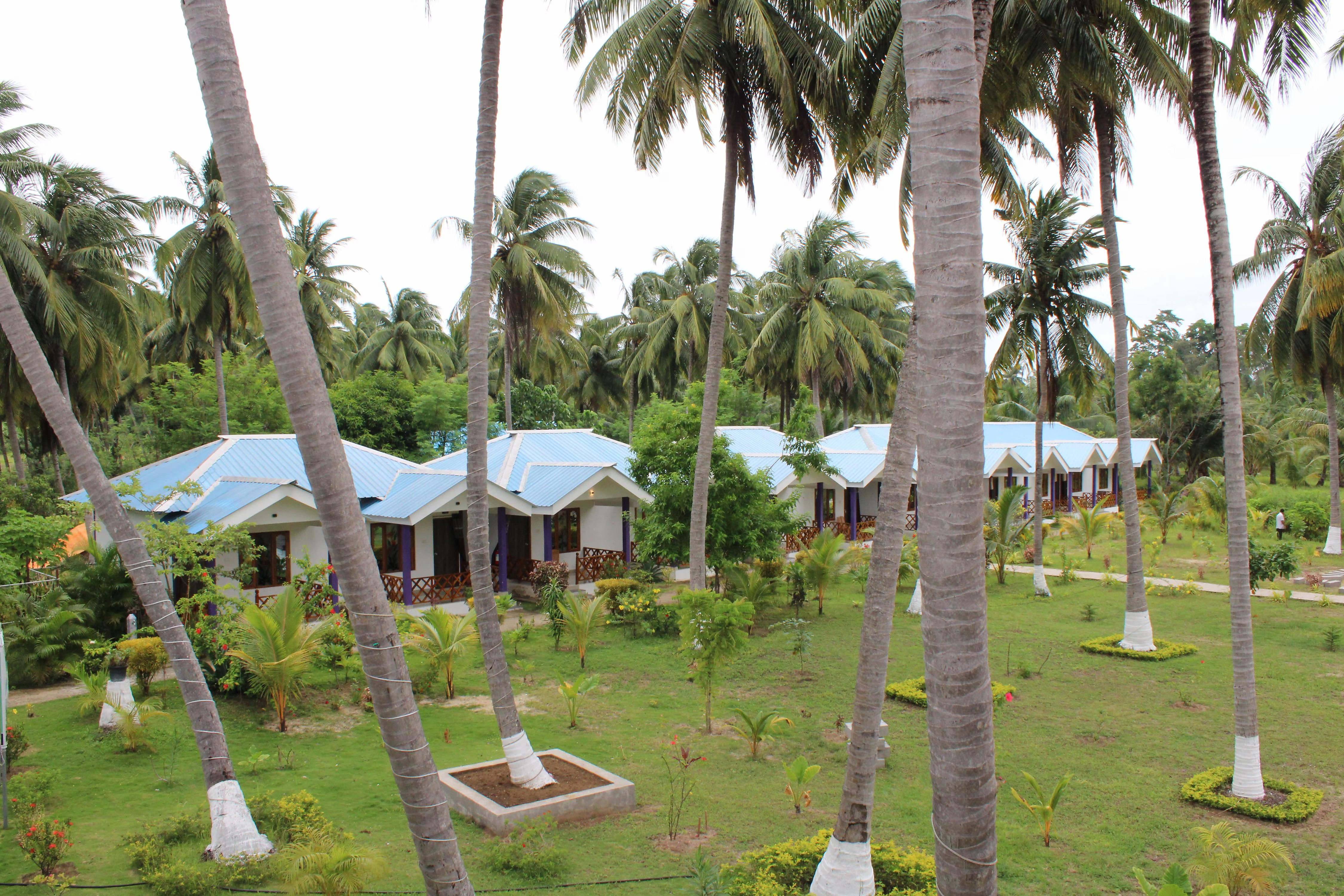 Save Green Resort - Restaurant.jpg