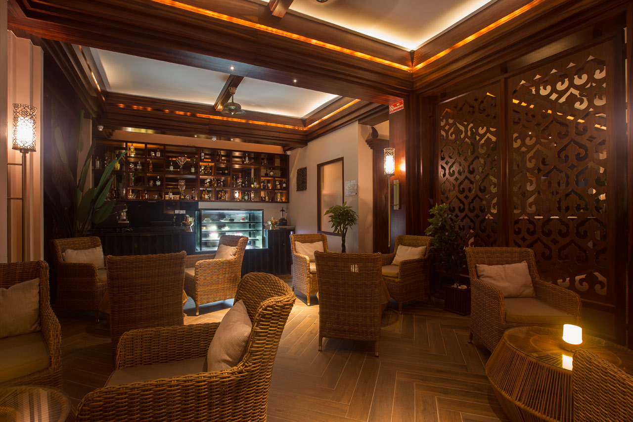 SeaShell Samssara - The Little Lama - Cafe and Bar 2.jpg