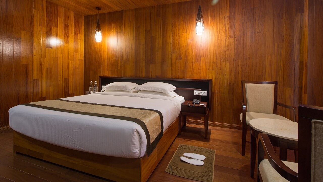 TSG Blue - Flora Double Room.jpg