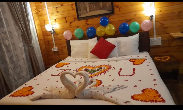 flower bed decoration .jpg