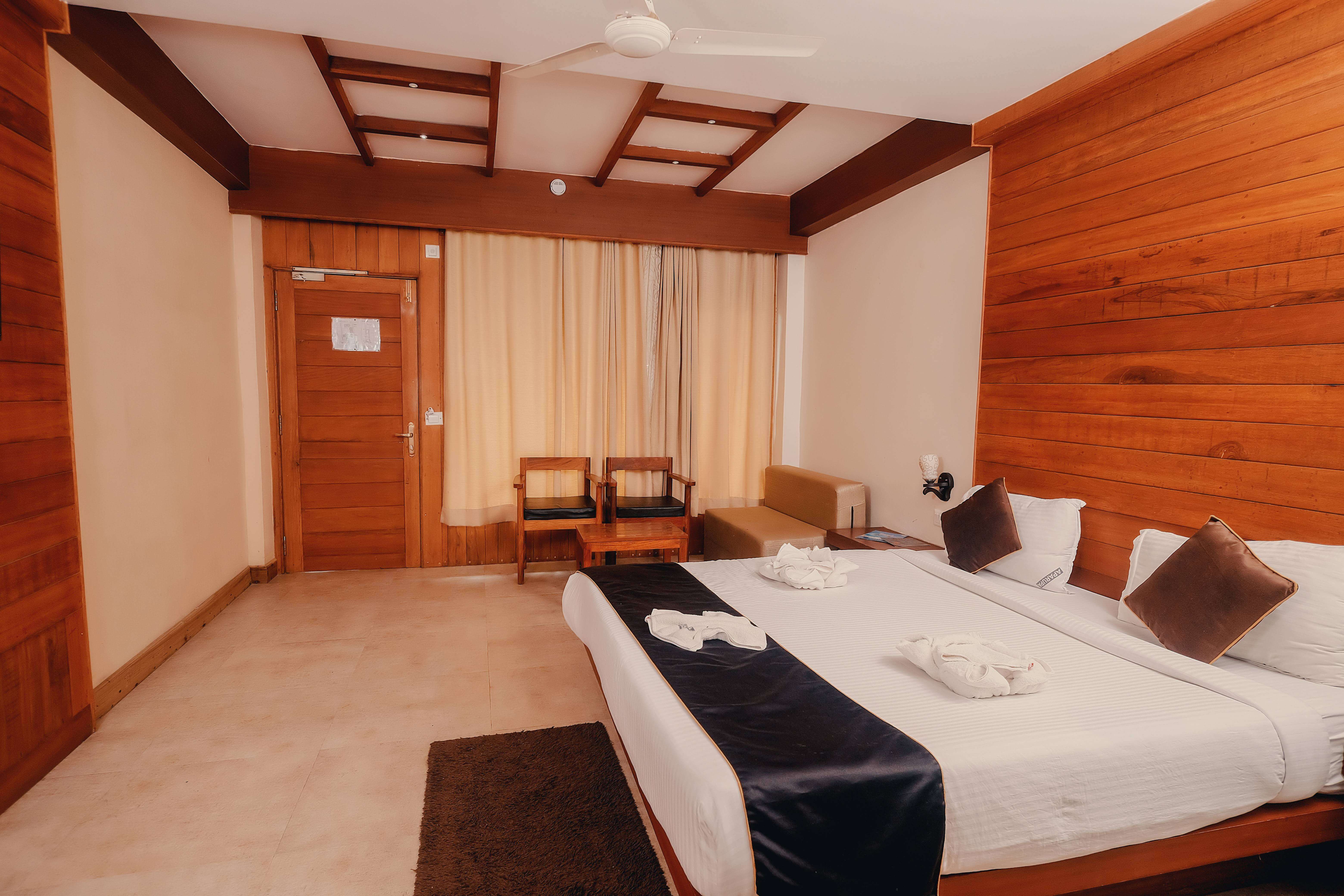 executive-room-1.jpg