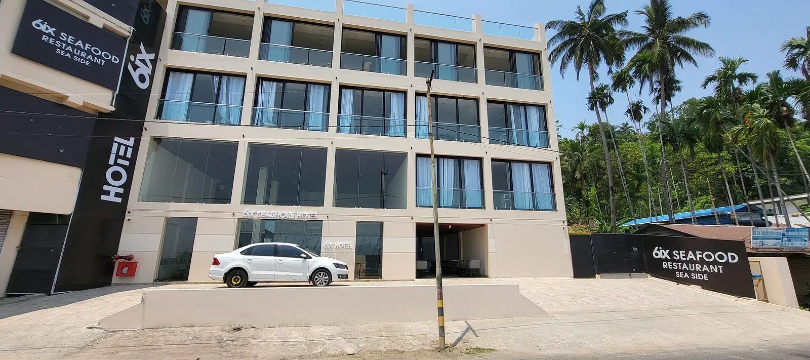 Facade_of_6ix_Hotel,_Port_Blair.webp